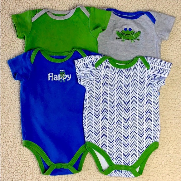 Luvable Friends Other - 🌸4/20$ 4-Pack Frog Onesies